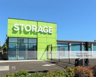 Photo 3 of Extra Space Storage - 2920 SE 73rd Avenue, Hillsboro, OR