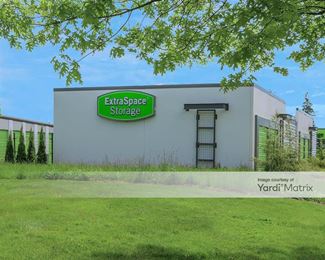 Photo 5 of Extra Space Storage - 3250 NE 15th Avenue, Hillsboro, OR