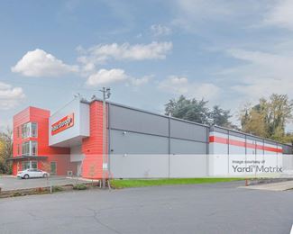 Photo 3 of Public Storage - 4403 SE Johnson Creek Blvd, Milwaukie, OR