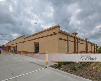 Photo 4 of Crest Storage - 1060 West Round Grove Road, Lewisville, TX
