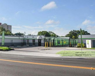 Photo 6 of Extra Space Storage - 3000 West Columbus Drive, Tampa, FL