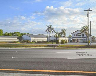 Photo 1 of Storage King USA - 17625 South Tamiami Trail, Fort Myers, FL