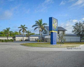 Photo 3 of Storage King USA - 17625 South Tamiami Trail, Fort Myers, FL