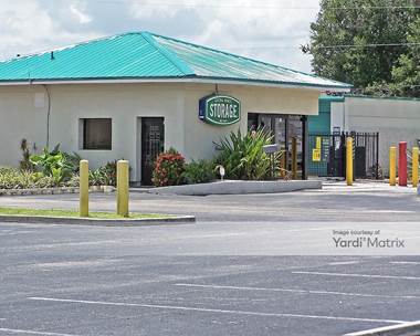 Storage Units for Rent available at 23215 Harborview Road, Punta Gorda, FL 33980