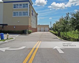 Photo 2 of Lock Up Self Storage, The - 27661 South Tamiami Trail, Bonita Springs, FL
