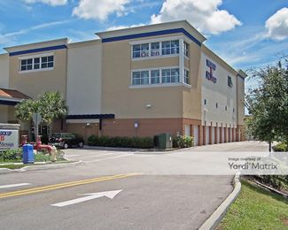 Photo 3 of Lock Up Self Storage, The - 27661 South Tamiami Trail, Bonita Springs, FL