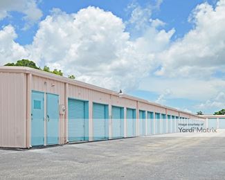 Photo 2 of Downtown Mini Storage - 1080 1st Avenue South, Naples, FL