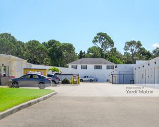 Photo 5 of Public Storage - 2590 17th Street, Sarasota, FL