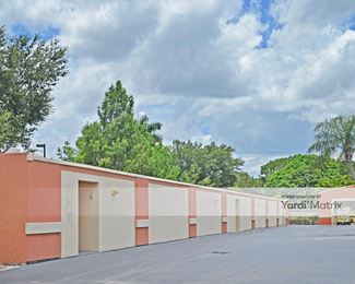 Photo 4 of iStorage - 1597 Pine Ridge Road, Naples, FL