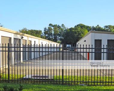 Storage Units for Rent available at 3009 53rd Avenue East, Bradenton, FL 34203