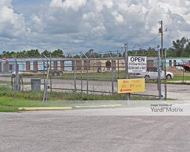 Storage Units for Rent available at 17501 Pine Ridge Road, Fort Myers Beach, FL 33931