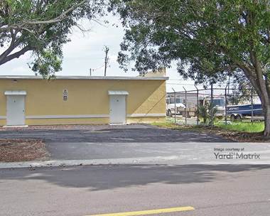 Storage Units for Rent available at 1014 SE 9th Street, Cape Coral, FL 33990