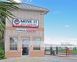 Photo 4 of Move It Self Storage - 2400 South Expressway 281, Edinburg, TX