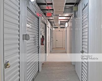 Photo 4 of Move It Self Storage - 2222 South Expressway 83, Harlingen, TX