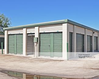 Photo 5 of Move It Self Storage - 2222 South Expressway 83, Harlingen, TX