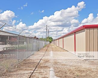 Photo 4 of Casita Self Storage - 724 West Monte Cristo Road, Edinburg, TX
