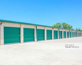 Photo 2 of Move It Self Storage - 200 Bryan Road Suite 101, Mission, TX