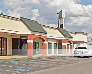 Photo 4 of Extra Space Storage - 8378 Culebra Road, San Antonio, TX