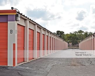 Photo 3 of Public Storage - 6014 NW Loop 410, San Antonio, TX