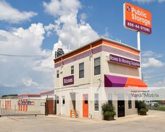 Photo 1 of Public Storage - 555 West Sunset Road, San Antonio, TX