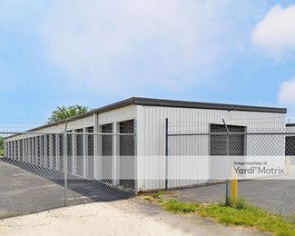 Photo 4 of Mount Storage - 1419 Fleming Drive, Seguin, TX