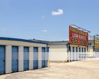 Photo 4 of Pioneer Stor-Lok - 9415 North Interstate 35, San Antonio, TX