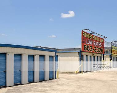 Storage Units for Rent available at 9415 North Interstate 35, San Antonio, TX 78233