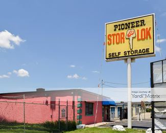 Photo 5 of Pioneer Stor-Lok - 9415 North Interstate 35, San Antonio, TX