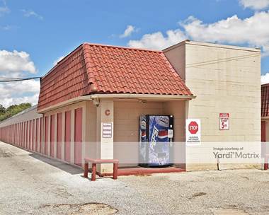 Storage Units for Rent available at 919 SE Military Drive, San Antonio, TX 78214