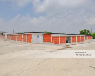 Photo 4 of Avid Storage - 7345 Crestway Drive, San Antonio, TX
