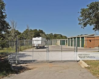Photo 2 of Noah-s Ark Self Storage - 30435 US Highway 281 North, Bulverde, TX