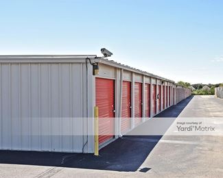 Photo 3 of A A Aaron-s Mini Storage - 1155 Loop 337, New Braunfels, TX