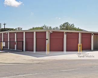 Photo 3 of StorageMart - 9580 Potranco Road, San Antonio, TX