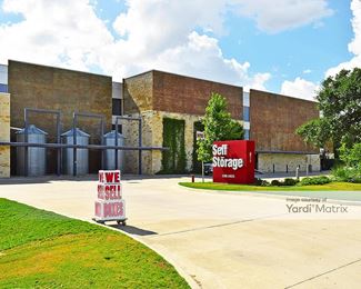 Photo 2 of Stor Self Storage - 20515 IH 10 W, San Antonio, TX