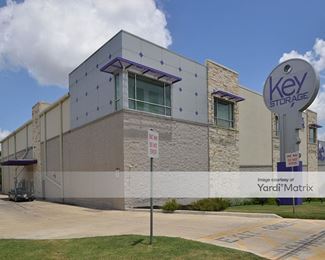 Photo 2 of Storage Hub - 11603 Huebner Road, San Antonio, TX
