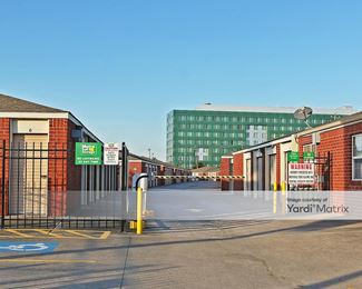 Photo 5 of Devon Self Storage - 6300 West 43rd Street, Houston, TX