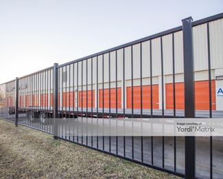 Photo 4 of Public Storage - 18106 Northwest Fwy, Jersey Village, TX