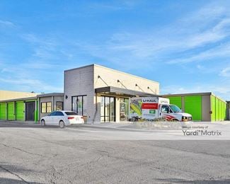Photo 1 of Extra Space Storage - 3510 Ella Blvd, Houston, TX