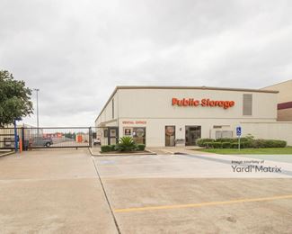 Photo 5 of Public Storage - 1450 I 45 South, Conroe, TX