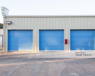 Photo 3 of Extra Space Storage - 7302 Senate Avenue, Houston, TX