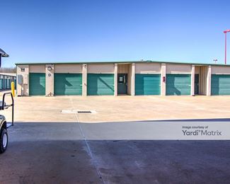 Photo 4 of Extra Space Storage - 8600 Main Street, Houston, TX