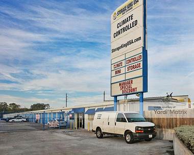 Storage Units for Rent available at 13001 Veterans Memorial Drive, Houston, TX 77014