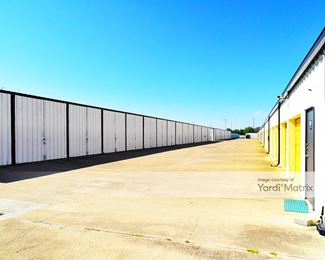 Photo 3 of Storage King USA - 9000 Westpark Drive, Houston, TX