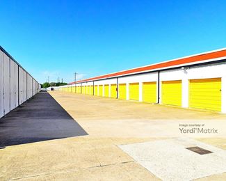 Photo 4 of Storage King USA - 9000 Westpark Drive, Houston, TX