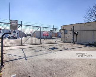 Photo 1 of Victory Self Storage - 5819 Victory Drive, Houston, TX