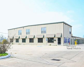 Photo 4 of Curio Storage - 13504 Almeda School Road, Houston, TX
