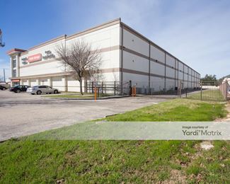 Photo 3 of Public Storage - 11770 Southwest Fwy, Houston, TX