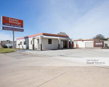 Storage Units for Rent available at 11770 Southwest Fwy, Houston, TX 77031