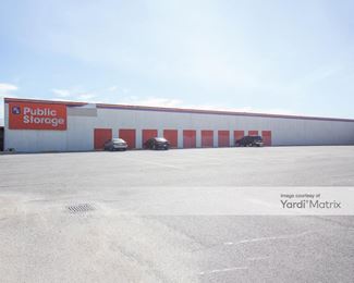 Photo 4 of Public Storage - 2801 Hullsmith Drive, Houston, TX