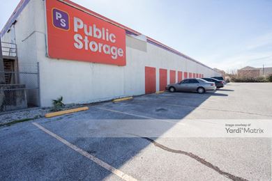 Photo 5 of Public Storage - 2801 Hullsmith Drive, Houston, TX